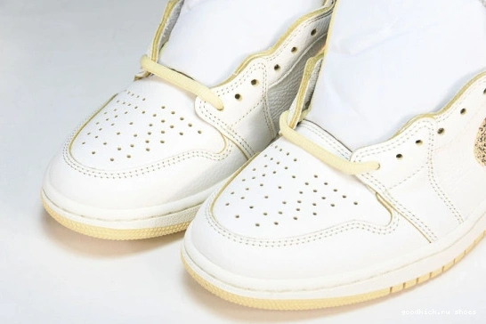 Vibrations  1 High Retro OG  FD8631-100 Craft FD8631-100 Naija  Of Jordan 0405